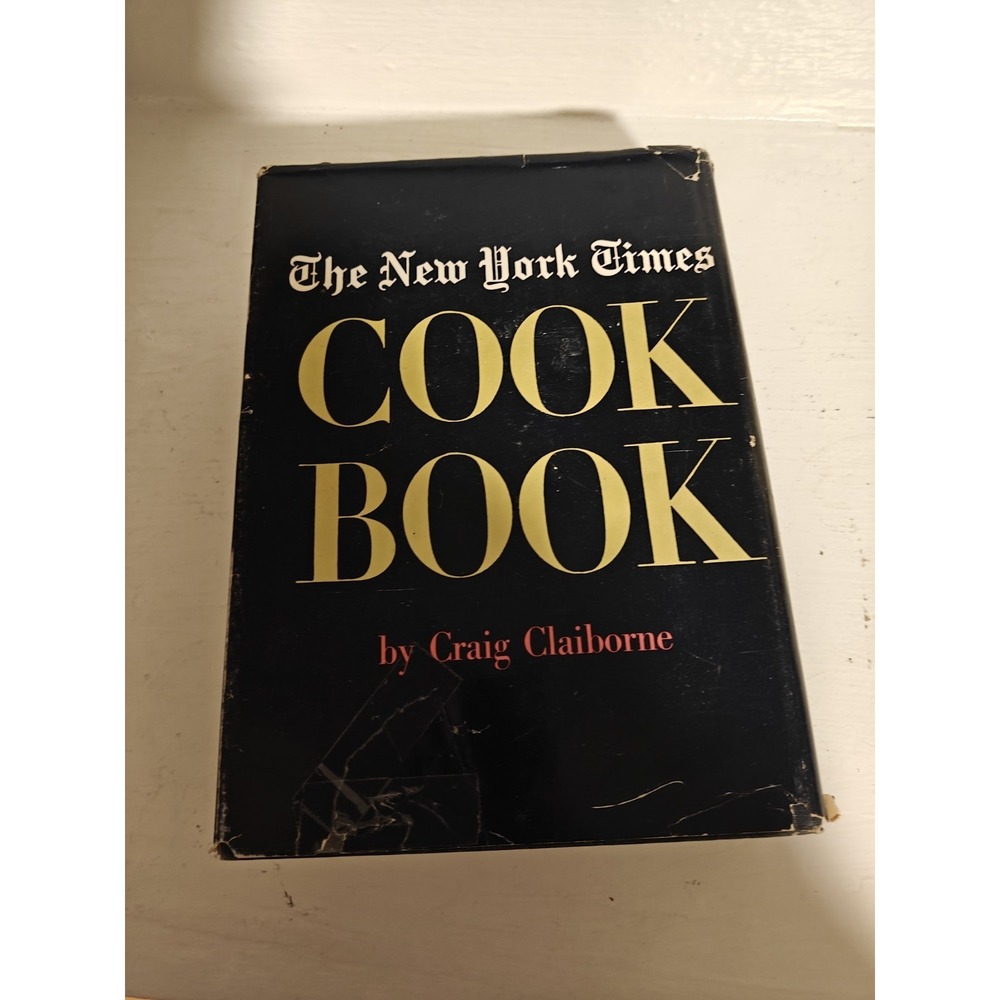 NEW YORK TIMES Cookbook Craig Claiborne 1961